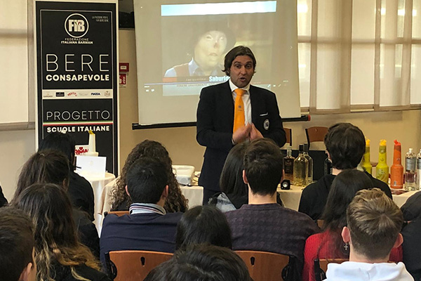 A Torino il BERE CONSAPEVOLE in classe